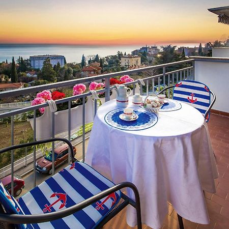 Nice Apartment In Lovran With House Sea View エクステリア 写真