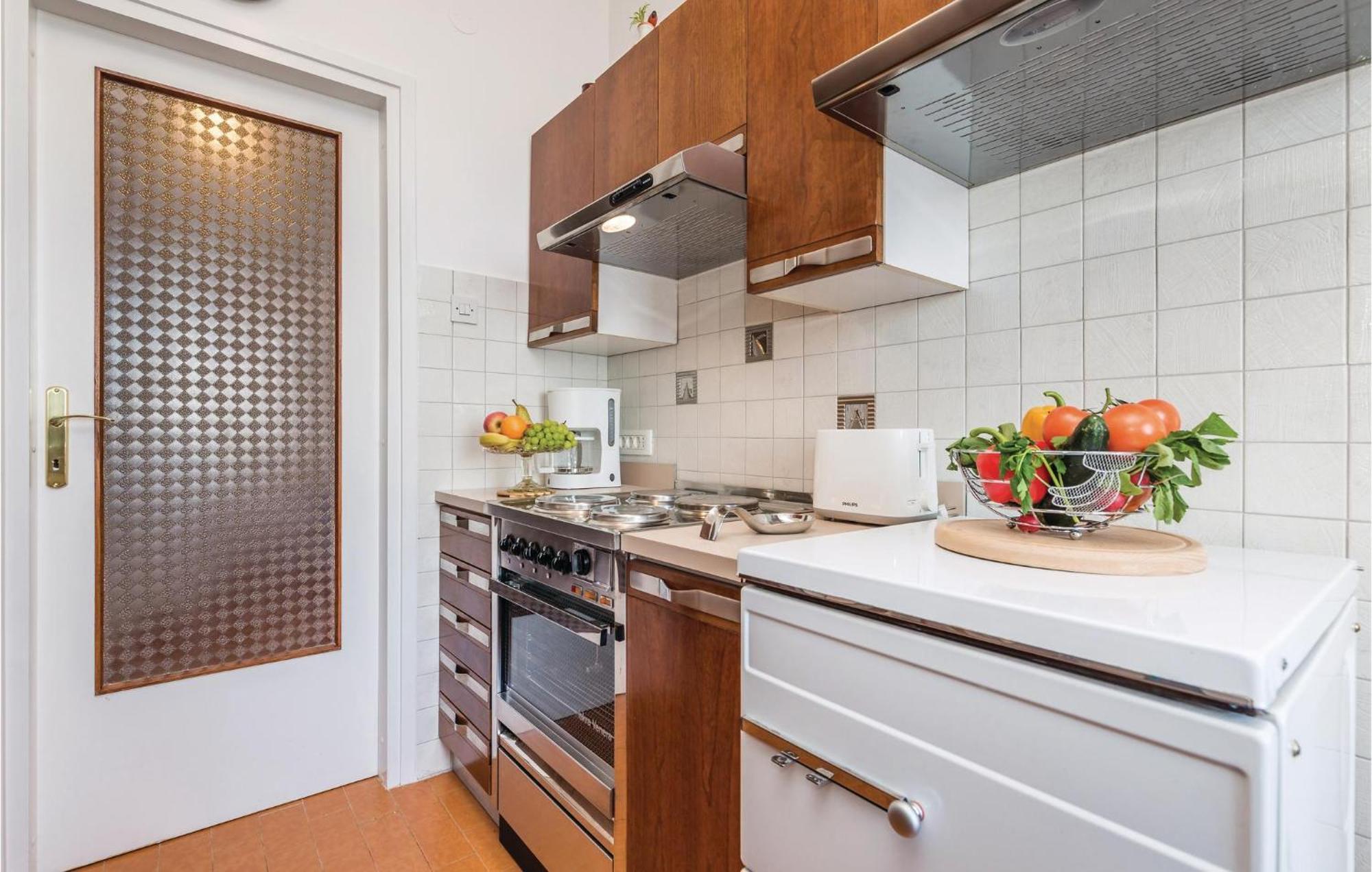 Nice Apartment In Lovran With House Sea View エクステリア 写真