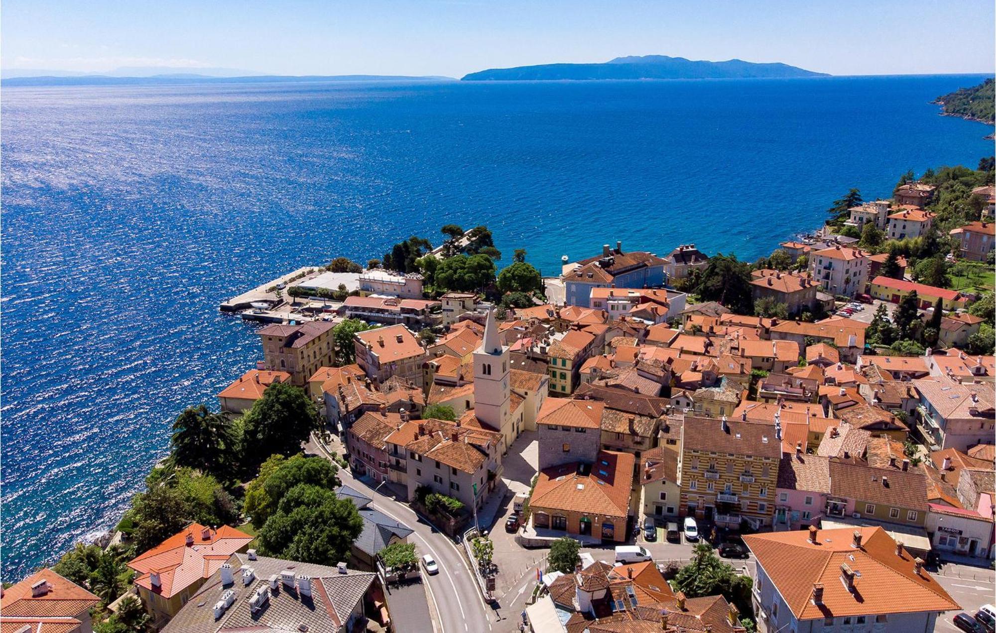 Nice Apartment In Lovran With House Sea View エクステリア 写真