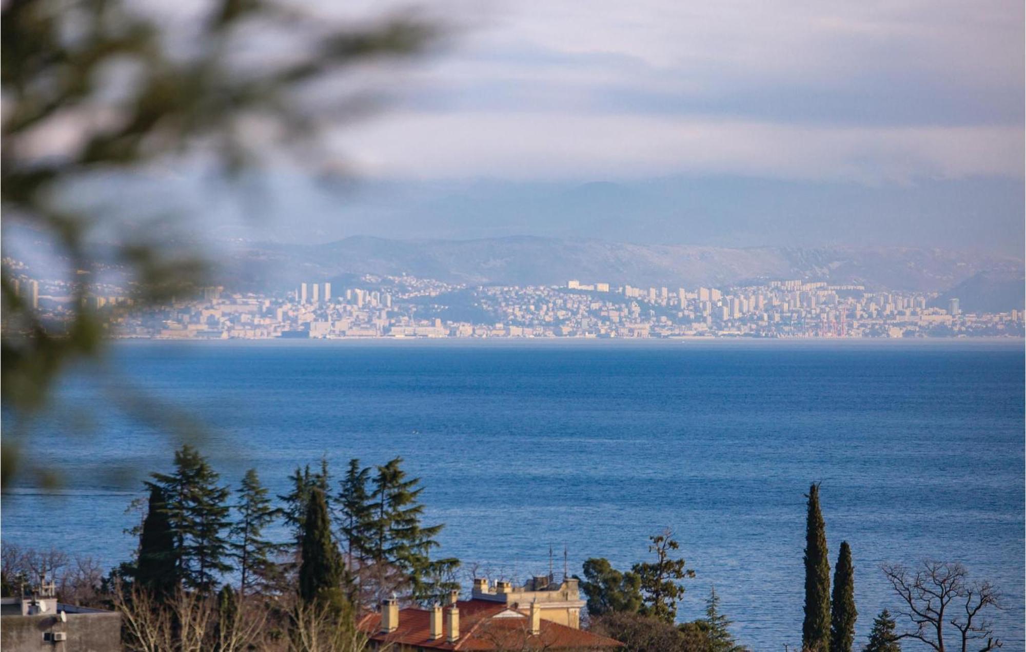 Nice Apartment In Lovran With House Sea View エクステリア 写真