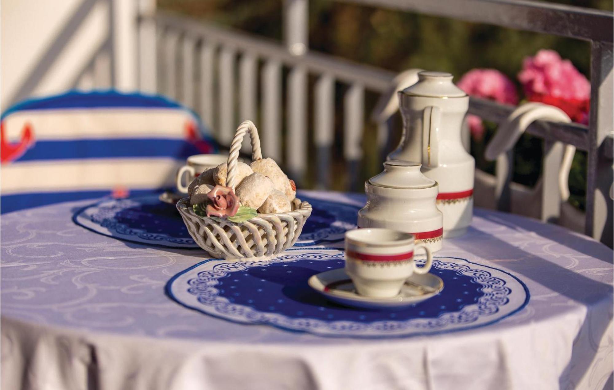 Nice Apartment In Lovran With House Sea View エクステリア 写真