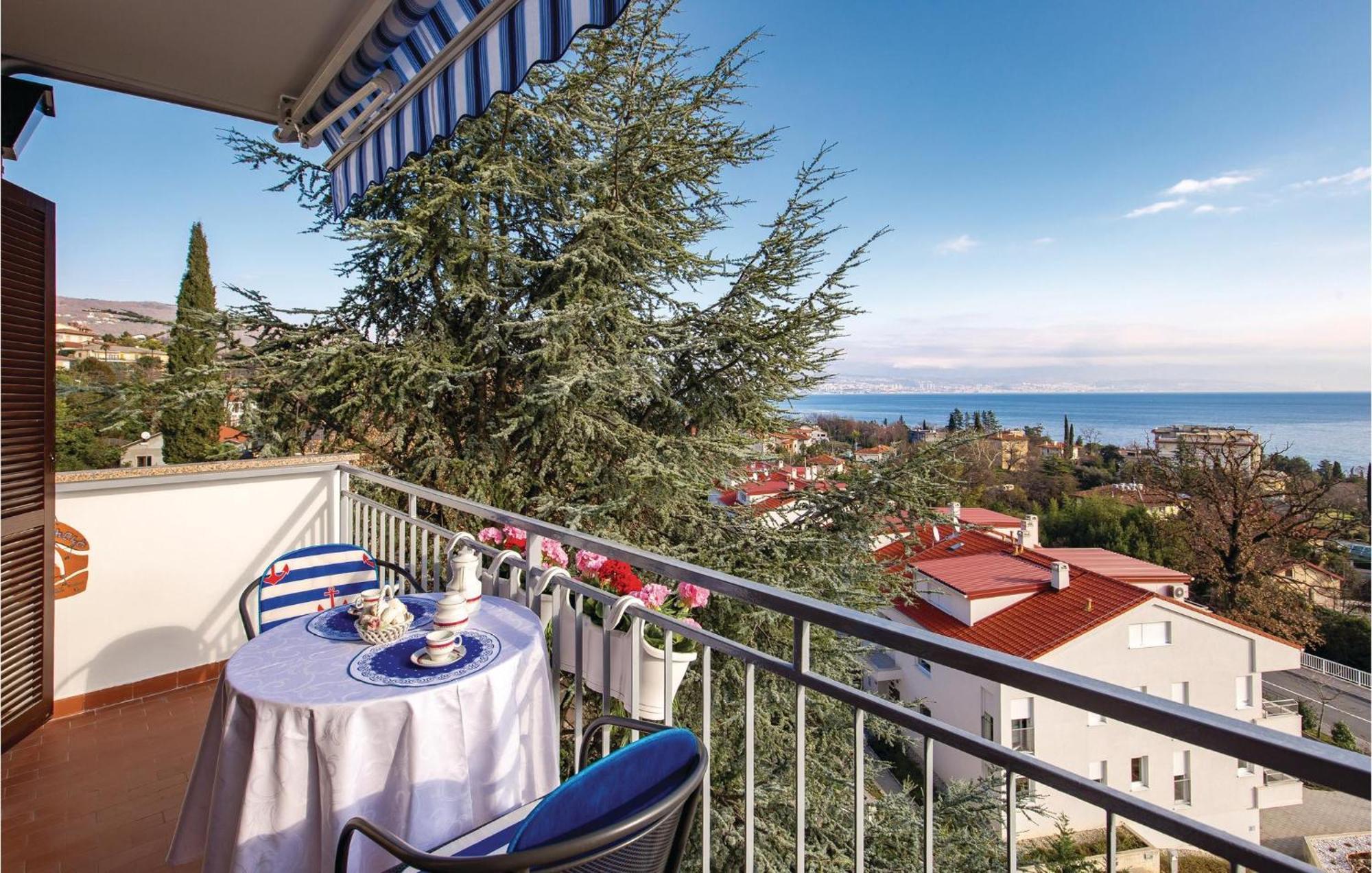 Nice Apartment In Lovran With House Sea View エクステリア 写真